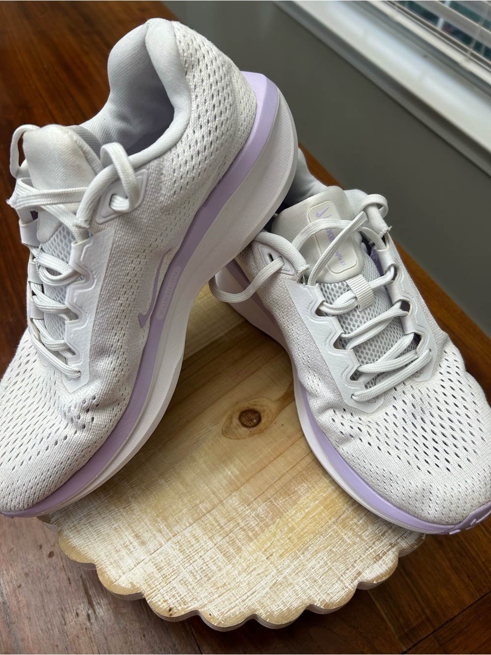 Nike Women's White and Lavender Trainer Sneakers